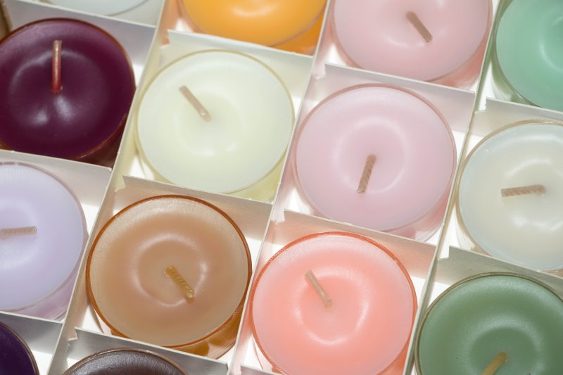 bunte Teelichter im Test