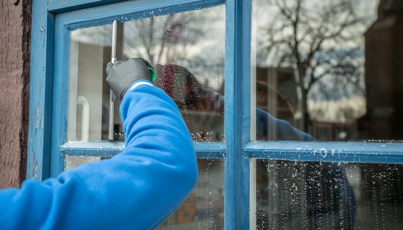 Fensterputzroboter im Test Fenster reinigen ohne einen Fensterputzroboter